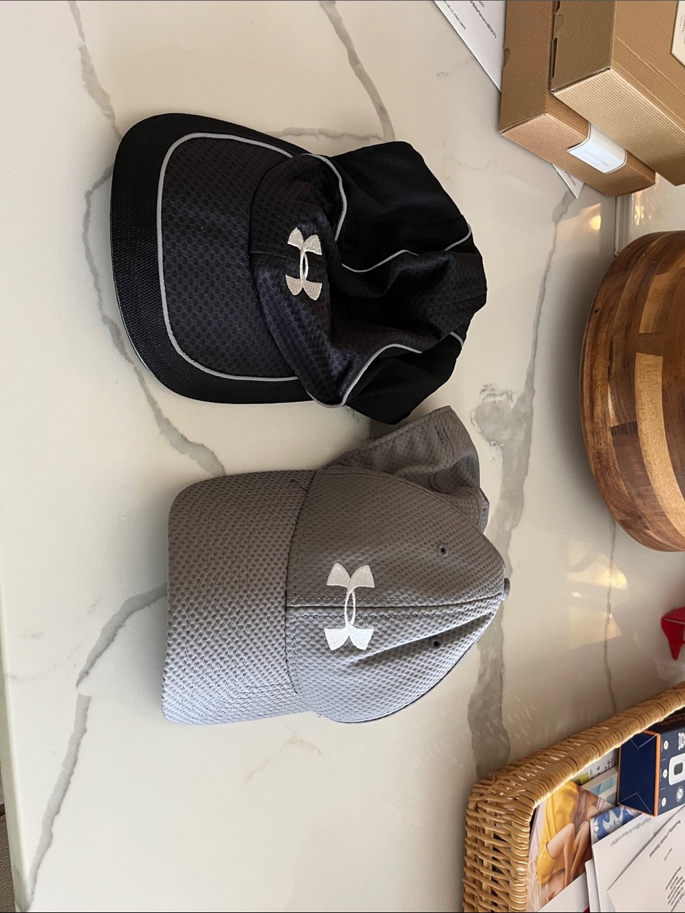 Under Armour Performance Caps in Black & Gray